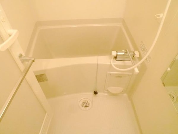 バス／シャワールーム等(★バスルーム★)