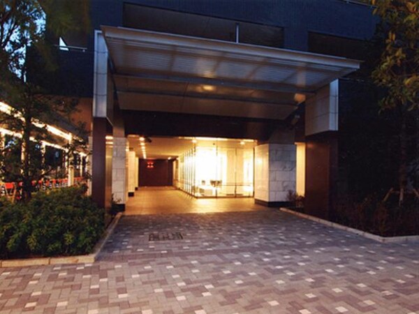 エントランス(★夜のエントランスです★)