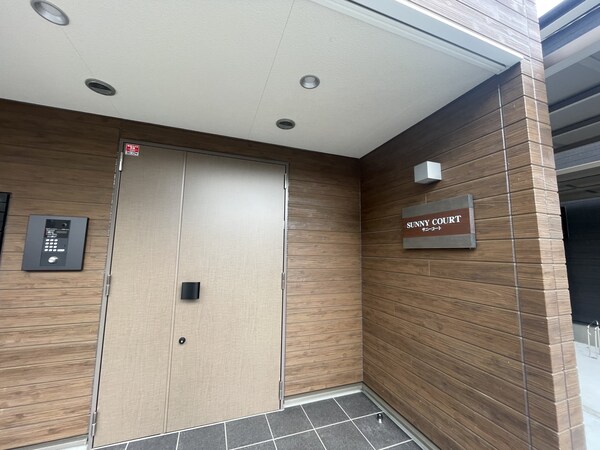 エントランス(エントランス)