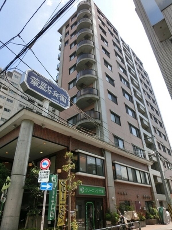 外観(★明るい通りから帰宅できます★)