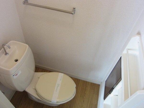 トイレ(♪トイレも大切な空間です！♪)
