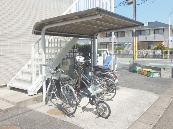 共有部分(～屋根付き駐輪所～)