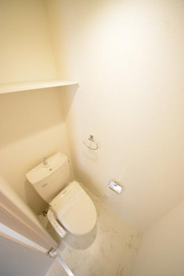 トイレ(♪トイレも大切な空間です♪)