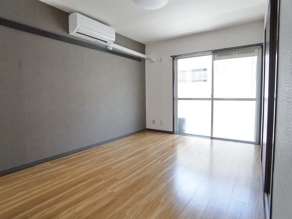 その他室内・内装(アクセントクロスがかっこいいですよ！)