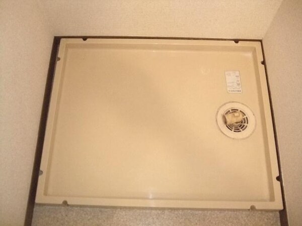 設備(♪洗濯機はこちらに♪)