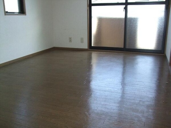 その他室内・内装(♪明るい居室スペース♪)