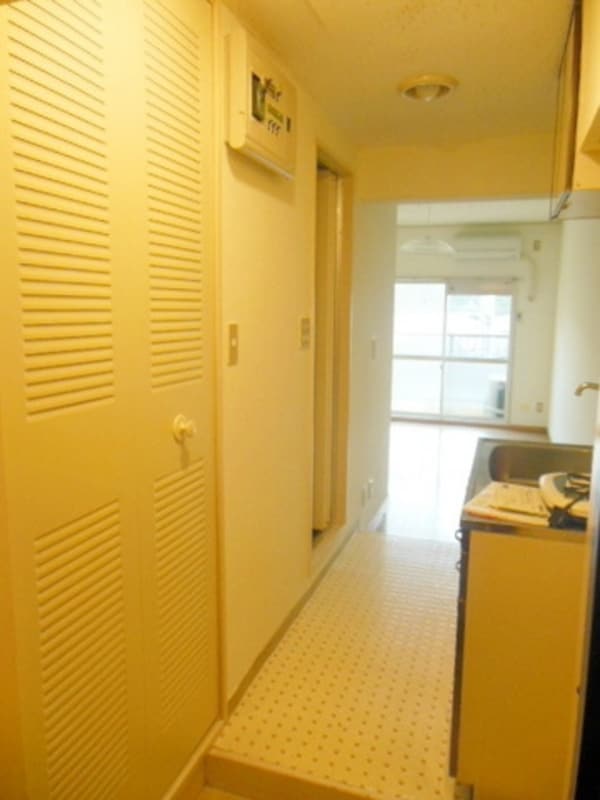 玄関(★お部屋探しはタウンハウジング高幡不動店まで★)