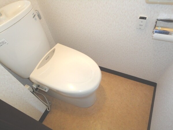 トイレ(★３・４階とも温水洗浄便座！★)
