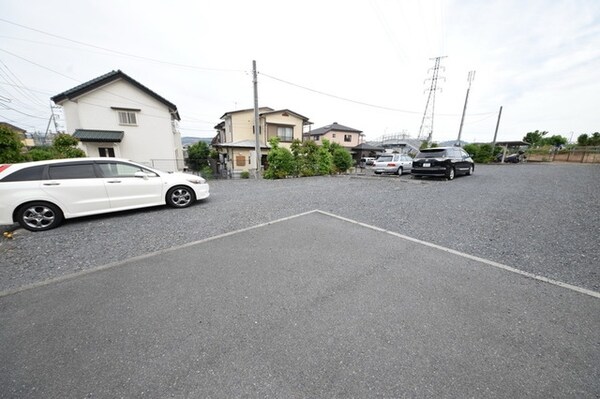 駐車場(駐車場)