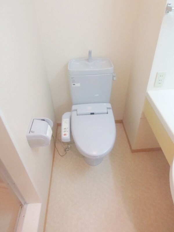 トイレ(★バストイレ別でパウダールーム★)