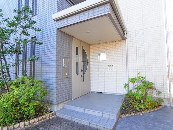 エントランス(♪エントランス部分♪)