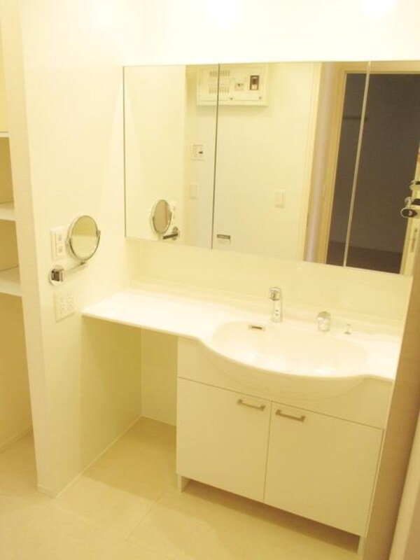 洗面(★お部屋探しは株式会社タウンハウジング東京まで★)
