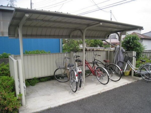 共有部分(★駐輪場は嬉しい屋根付き★)