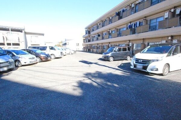 駐車場(★駐車場★)