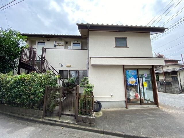 物件内観写真4　(外観・共用部分)