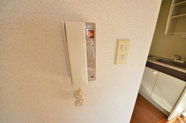 セキュリティ(☆インターホンで来訪者を事前にチェック☆)