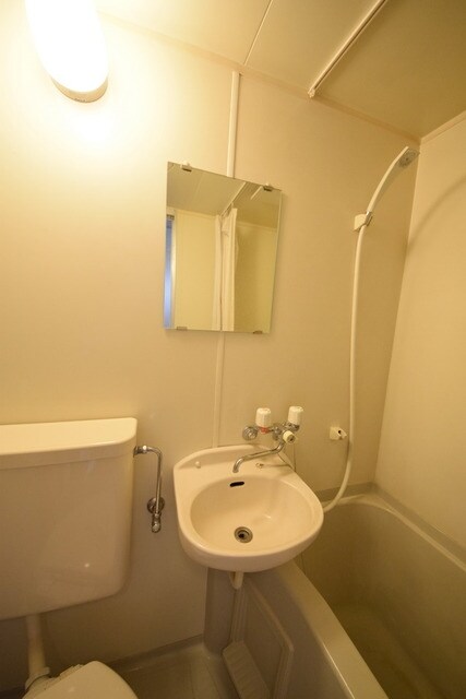 物件内観写真7　(洗面台)