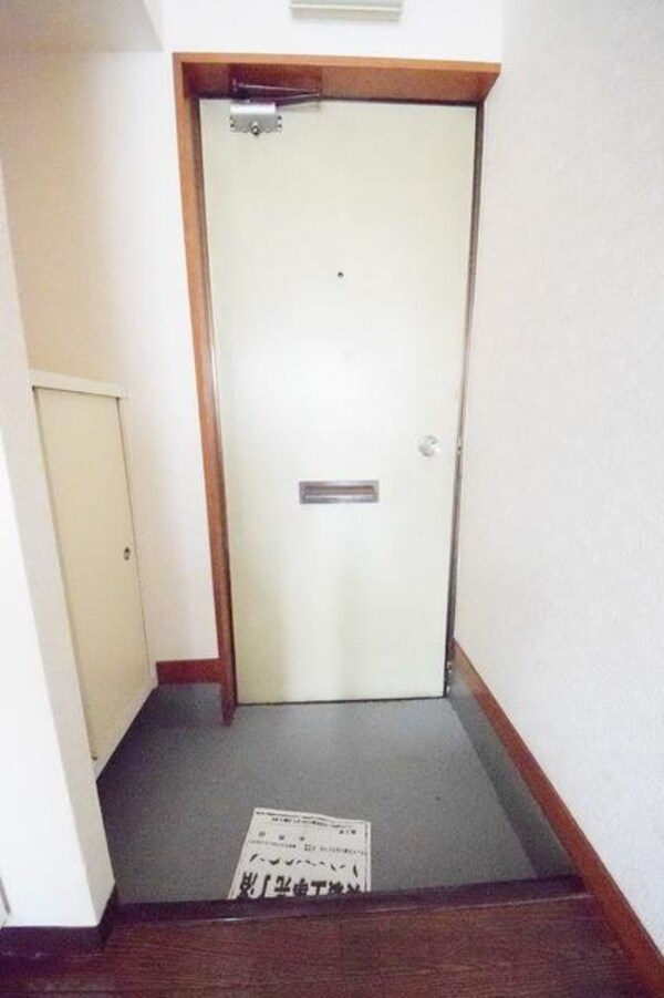 玄関(室内・室内設備)
