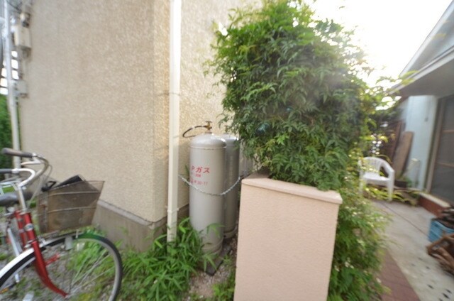 物件内観写真5　(外観・共用部分)