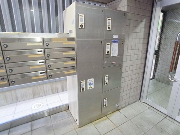 共有部分(♪通販生活には欠かせない宅配ＢＯＸ付き♪)
