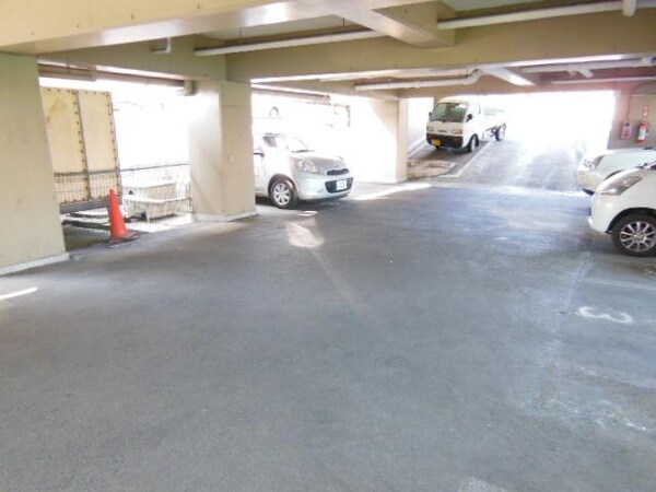 駐車場(★駐車場★)