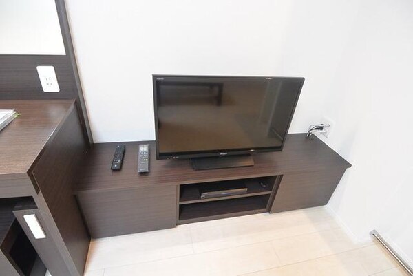 設備(★テレビとテレビ台です★)