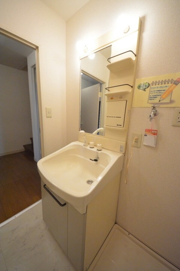 洗面(☆お風呂上がりのドライヤーも洗面所で便利に活用☆)