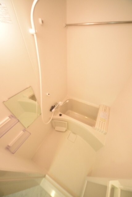 物件内観写真4　(☆ユニットバス☆)