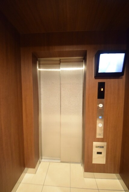 物件内観写真22　(エレベーター)
