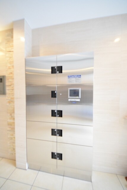 物件内観写真23　(宅配ボックス)