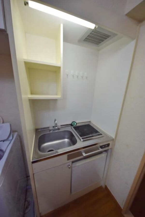 キッチン(★１口ＩＨ付でお料理もばっちりです★)