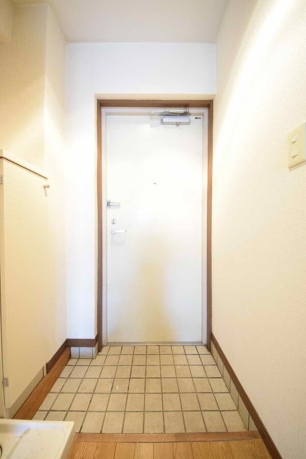 玄関(室内・室内設備)