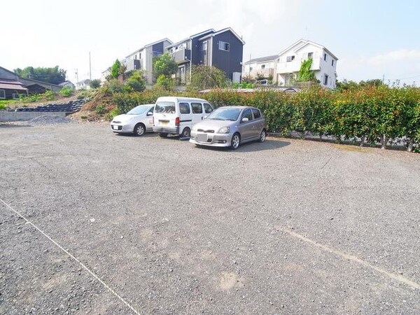 駐車場(駐車場)