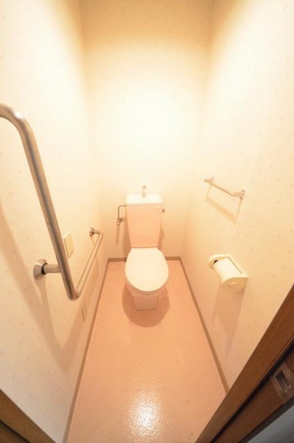 トイレ(♪トイレも大切な空間です！♪)