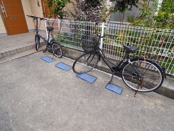 その他(駐輪場)