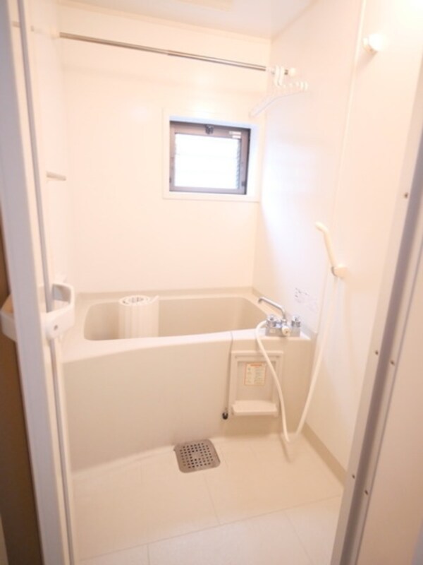 バス／シャワールーム等(★お部屋探しは株式会社タウンハウジング東京まで★)