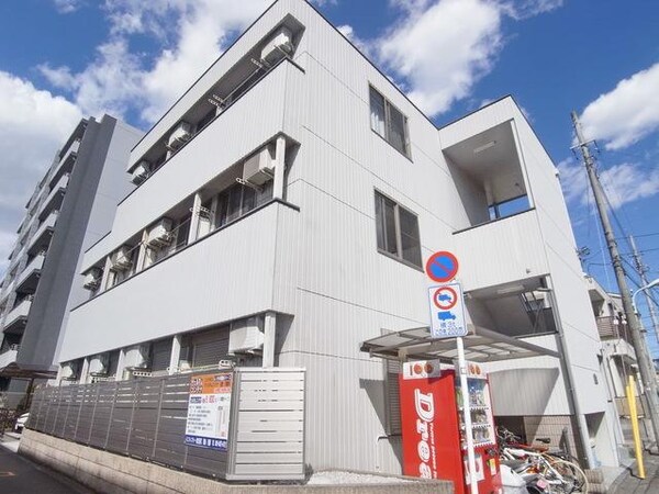 外観(日当たり良好♪)