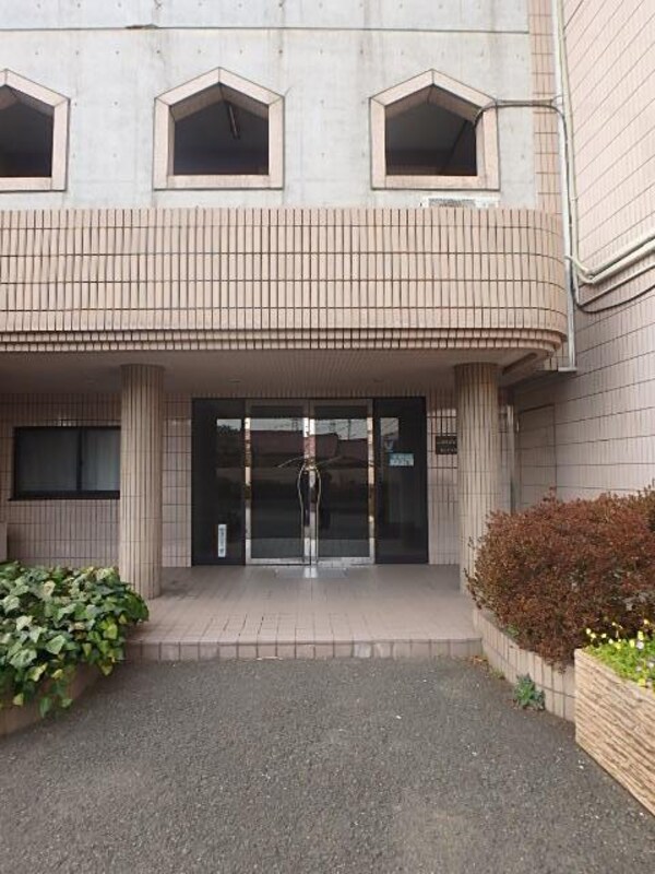 エントランス(外観・共用部分)