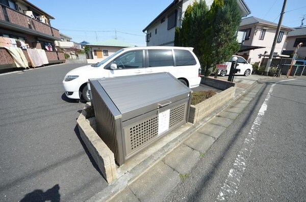 駐車場(☆ゴミ捨て場☆)