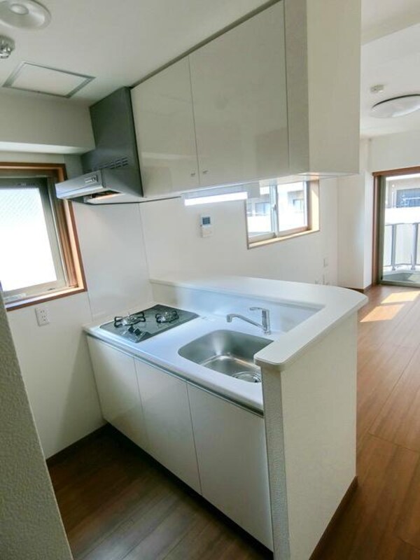 キッチン(同お建物・同間取りの他のお部屋のイメージです。)