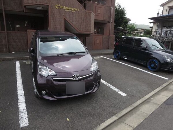 駐車場(★敷地内駐車場もアスファルトで完備★)
