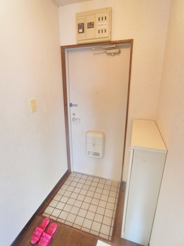 玄関(玄関)