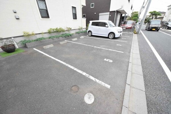 駐車場(外観・共用部分)