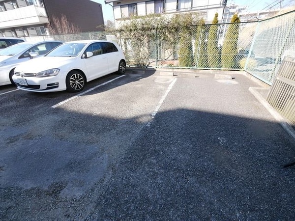 駐車場(★お部屋探しは、タウンハウジング多摩センター店へ★)