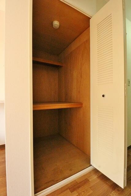 物件内観写真18　(★３段収納★)