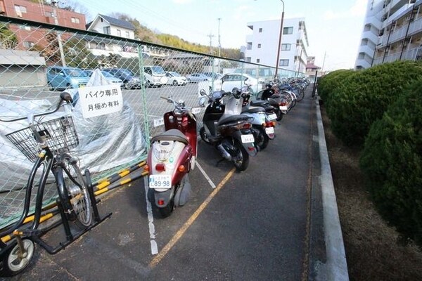 駐車場(★お部屋探しは株式会社タウンハウジング東京まで★)