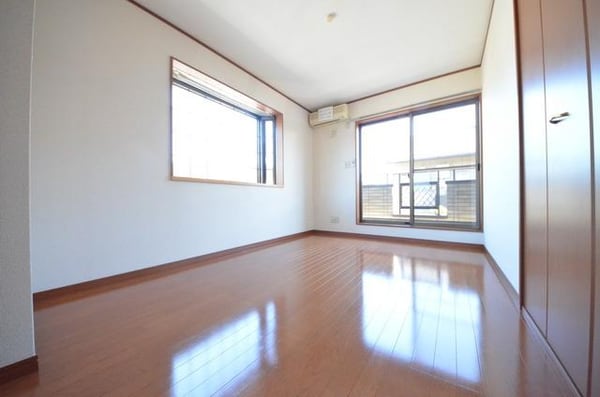 その他(☆洋室６帖出窓付き☆)