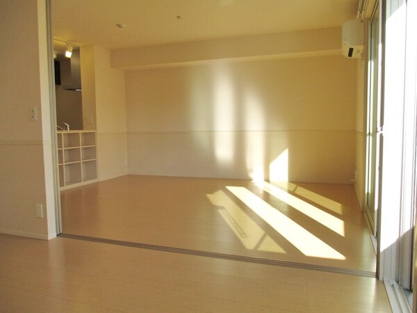 その他室内・内装(★日当りの良いお部屋です★)