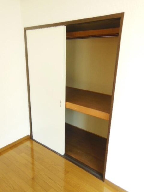 収納(☆しっかりと片付けたらお部屋も広く使えますね☆)