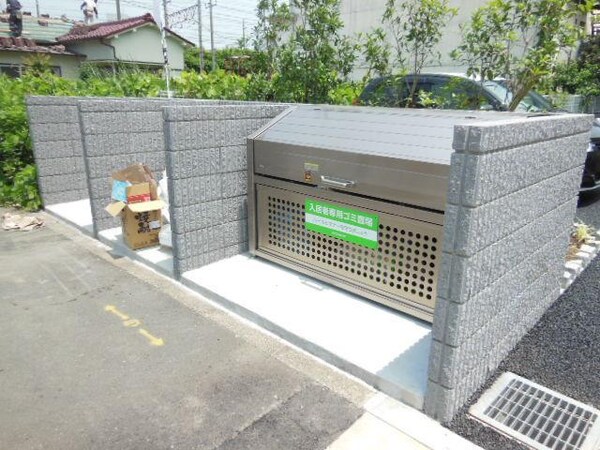 共有部分(☆ゴミ出しはマナーをしっかりお守りください☆)